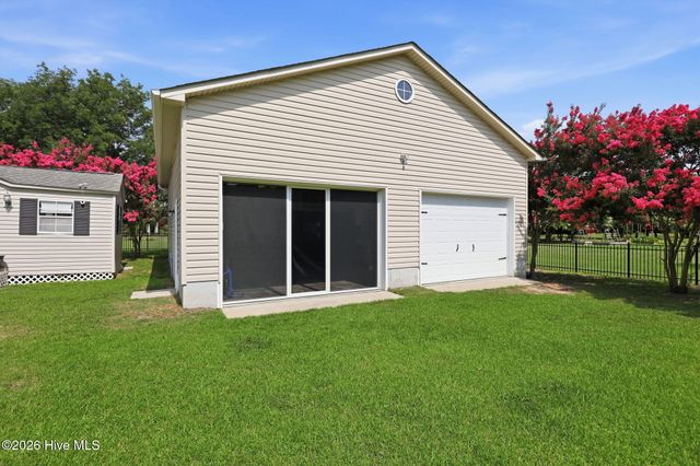 3804 Sterling Trace Drive, Winterville, NC 28590