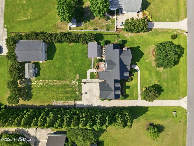 3804 Sterling Trace Drive, Winterville, NC 28590