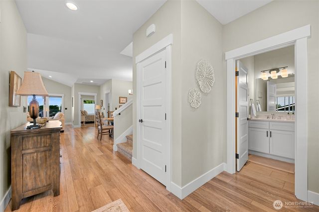 6846 Holeman Avenue, Blaine, WA 98230