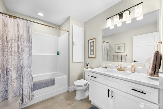 6846 Holeman Avenue, Blaine, WA 98230