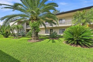 221 NINA WAY 61, Oldsmar, FL 34677