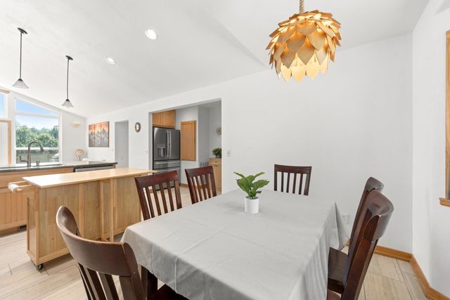 740 Washington Irving Dr, Colfax, CA 95713