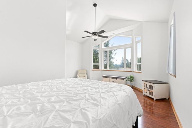 740 Washington Irving Dr, Colfax, CA 95713