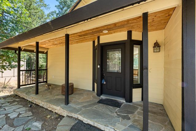 740 Washington Irving Dr, Colfax, CA 95713