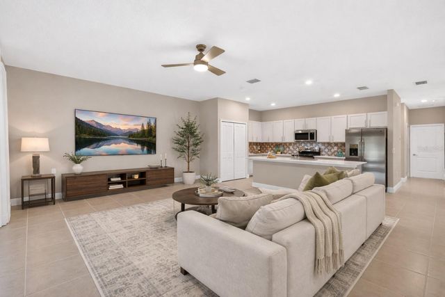 27203 WHITE PLAINS WAY, Leesburg, FL 34748