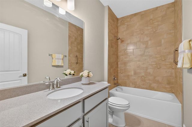 27203 WHITE PLAINS WAY, Leesburg, FL 34748