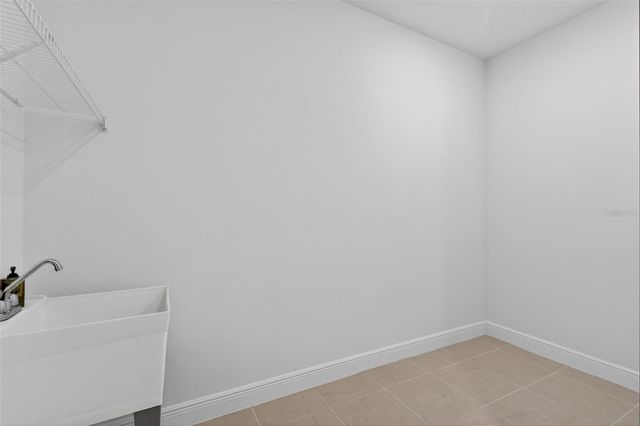 27203 WHITE PLAINS WAY, Leesburg, FL 34748