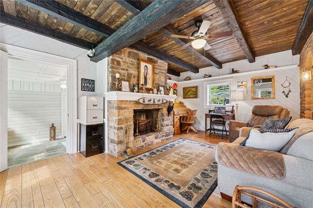 513 Austraw Rd, Ligonier Twp, PA 15658