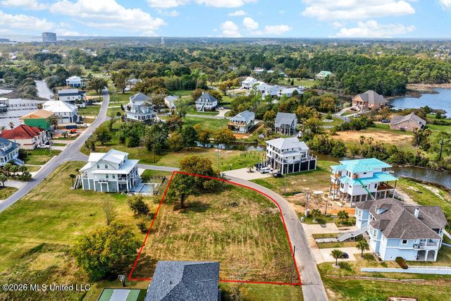15613 Joan D' Arc Circle, Biloxi, MS 39532