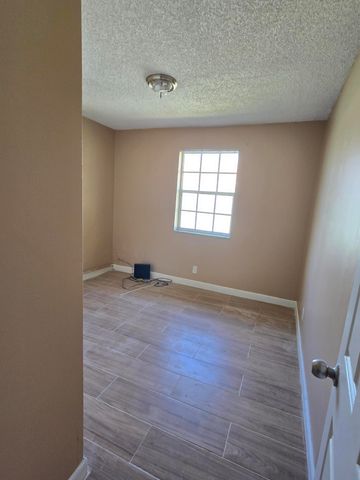 815 Silver Beach Road, Lake Park, FL 33403