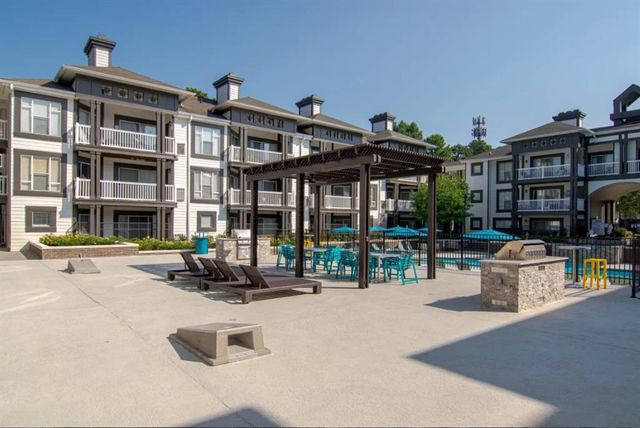 4580 Barclay Drive 221A, Dunwoody, GA 30338