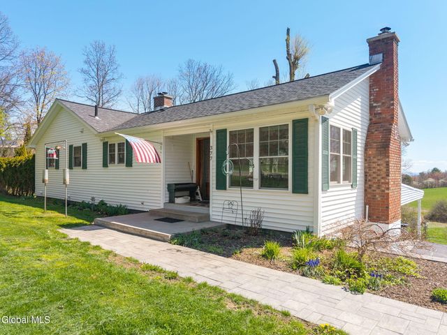 377 Pangburn Road, Rotterdam, NY 12306