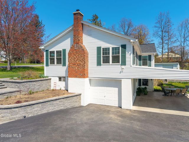 377 Pangburn Road, Rotterdam, NY 12306