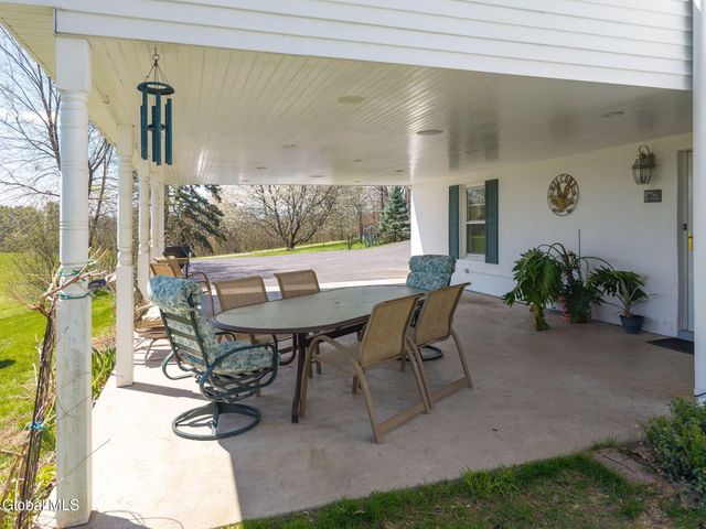 377 Pangburn Road, Rotterdam, NY 12306