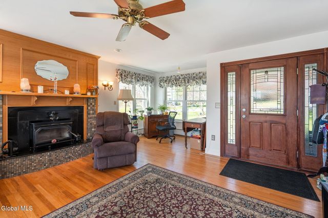 377 Pangburn Road, Rotterdam, NY 12306