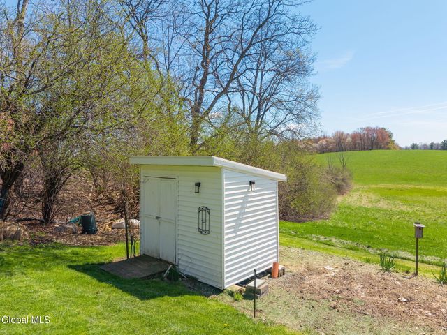 377 Pangburn Road, Rotterdam, NY 12306