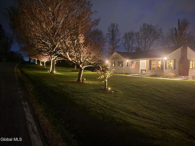 377 Pangburn Road, Rotterdam, NY 12306