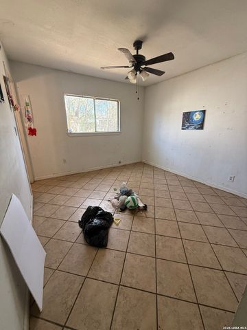 8638 Standing Bear, San Antonio, TX 78242