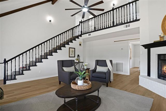 1906 Deepwoods Drive, Lake Charles, LA 70605