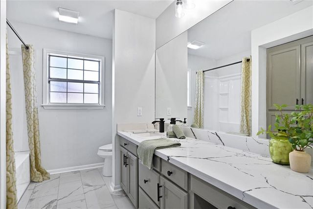 1906 Deepwoods Drive, Lake Charles, LA 70605