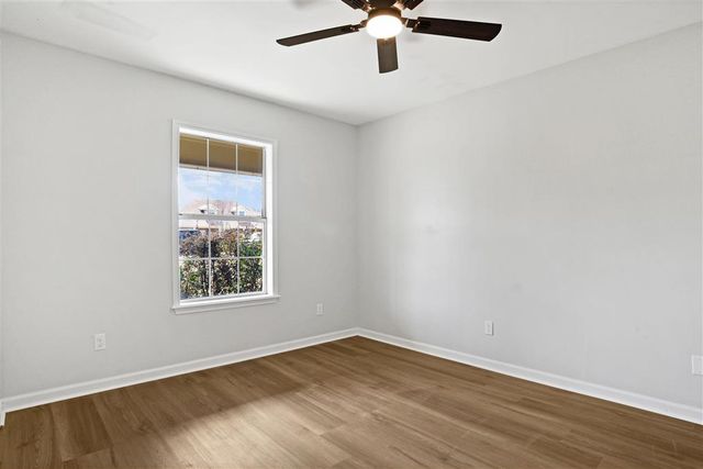 1906 Deepwoods Drive, Lake Charles, LA 70605