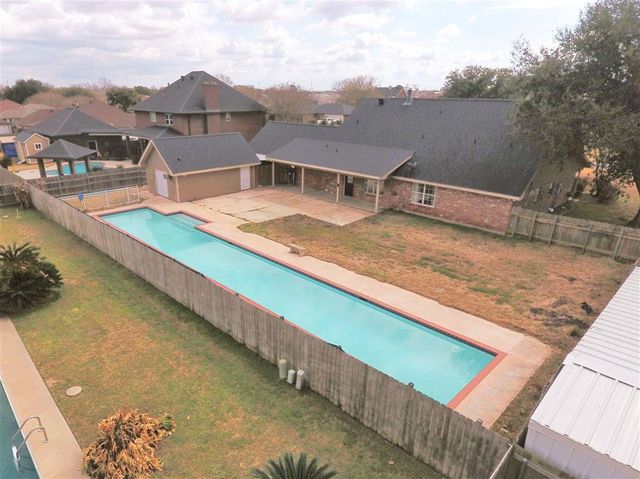 1906 Deepwoods Drive, Lake Charles, LA 70605