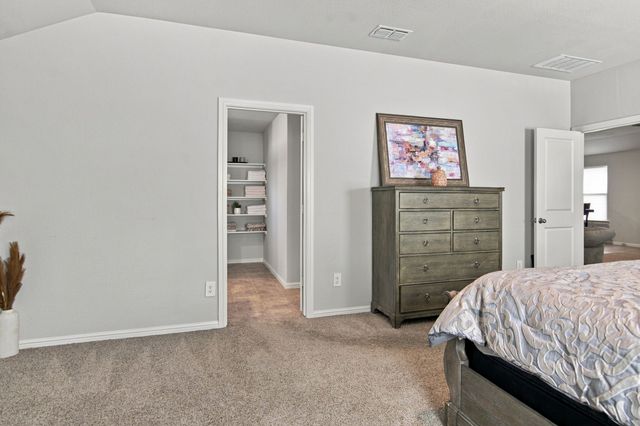7933 Twin Forks Drive, Fort Worth, TX 76131