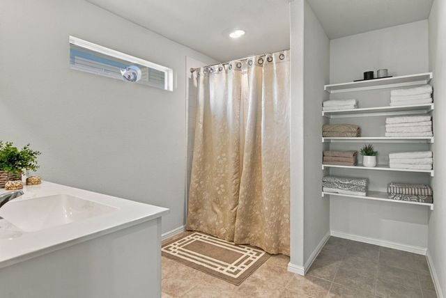 7933 Twin Forks Drive, Fort Worth, TX 76131