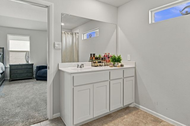 7933 Twin Forks Drive, Fort Worth, TX 76131