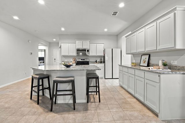 7933 Twin Forks Drive, Fort Worth, TX 76131