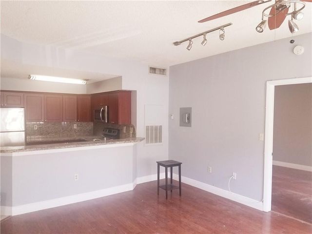 2445 SW 18th Terrace 903, Fort Lauderdale, FL 33315