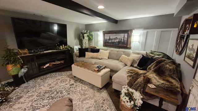 4201 W Holdrege Street, Lincoln, NE 68528