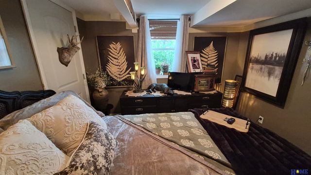4201 W Holdrege Street, Lincoln, NE 68528
