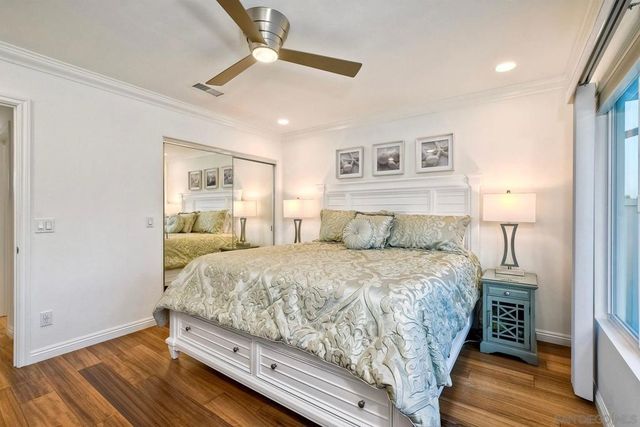 1221 4th St, Coronado, CA 92118