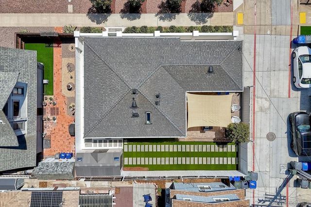 1221 4th St, Coronado, CA 92118