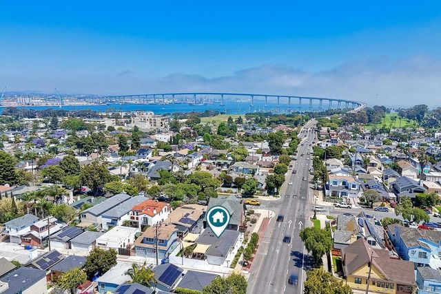 1221 4th St, Coronado, CA 92118