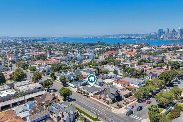1221 4th St, Coronado, CA 92118