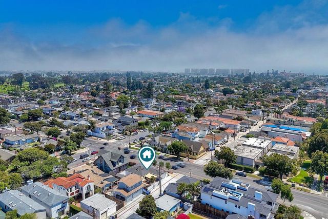 1221 4th St, Coronado, CA 92118