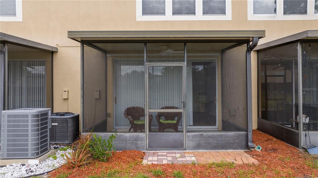 Image 11 of property listing at 3567 SHALLOT DRIVE 103, Orlando, FL 32835