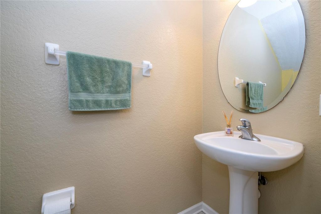 Image 54 of property listing at 3567 SHALLOT DRIVE 103, Orlando, FL 32835