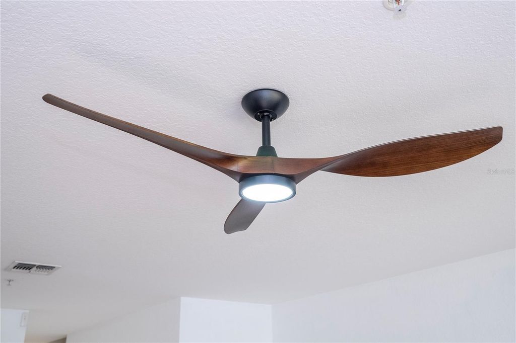 Image 63 of property listing at 3567 SHALLOT DRIVE 103, Orlando, FL 32835