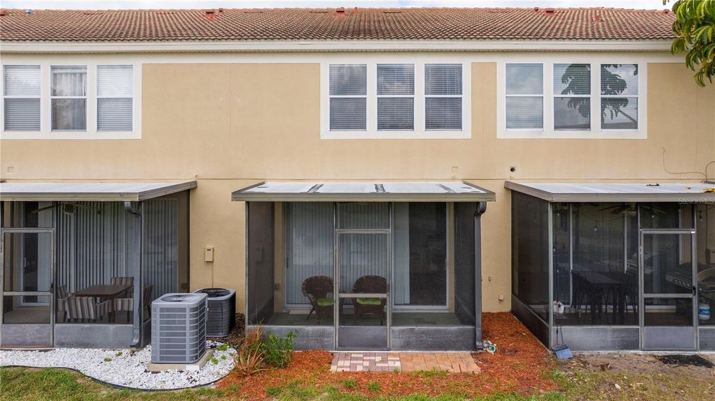 Image 10 of property listing at 3567 SHALLOT DRIVE 103, Orlando, FL 32835