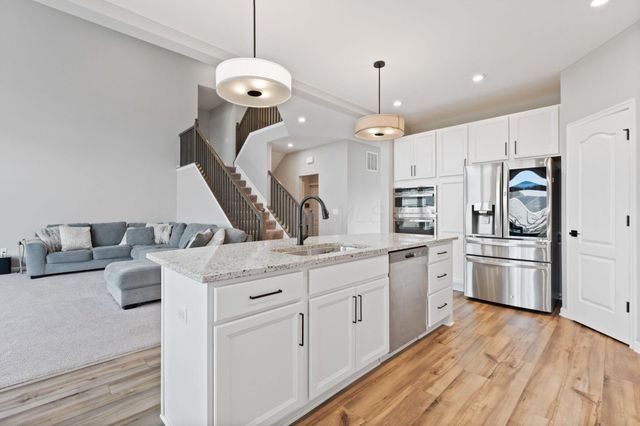 6033 Honey Farm Way, Grove City, OH 43123