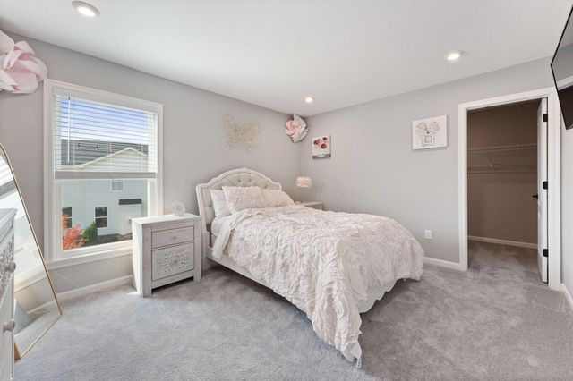 6033 Honey Farm Way, Grove City, OH 43123