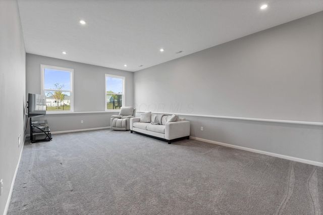 6033 Honey Farm Way, Grove City, OH 43123