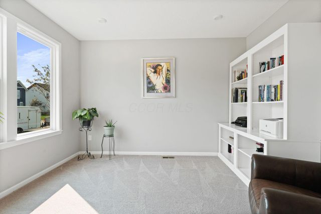 6033 Honey Farm Way, Grove City, OH 43123