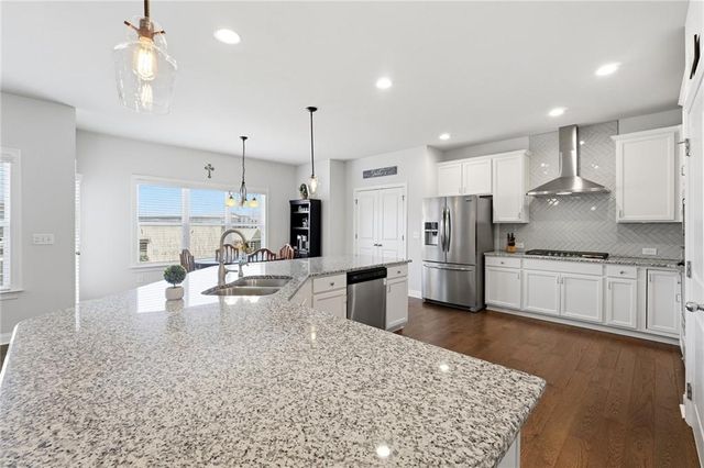 231 Lakestone Parkway, Woodstock, GA 30188