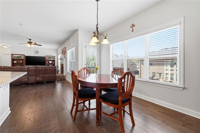 231 Lakestone Parkway, Woodstock, GA 30188