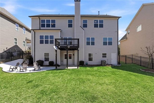 231 Lakestone Parkway, Woodstock, GA 30188