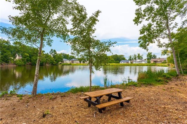 231 Lakestone Parkway, Woodstock, GA 30188